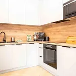 Misty Mountain Retreat Apartament