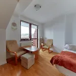 Misty Mountain Retreat * ザコパネ