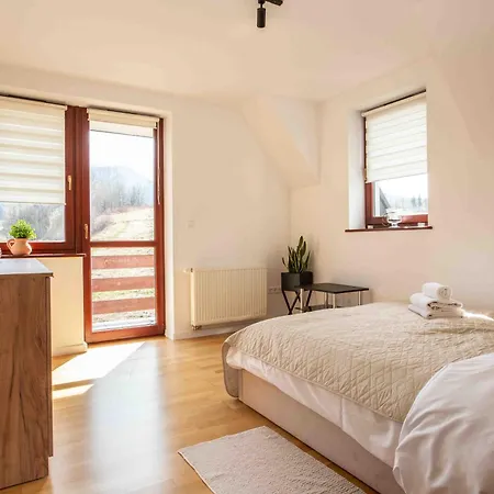 Misty Mountain Retreat Apartment *
